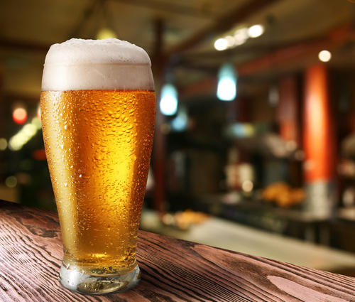 俄勒冈州的啤酒与白酒生产商与拟议的酒精税抗争