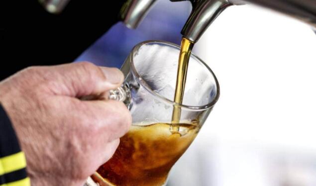 酿酒商呼吁将小桶啤酒的消费税减半以节省酒吧