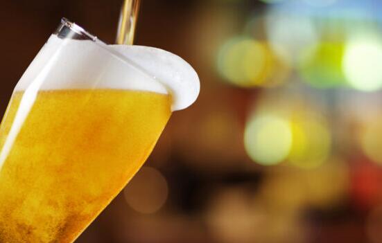 当前局势限制导致英国酒吧的啤酒销售损失82亿英镑