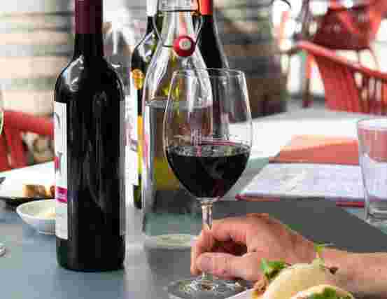 葡萄酒问答：澳洲红酒和西班牙红酒的区别？