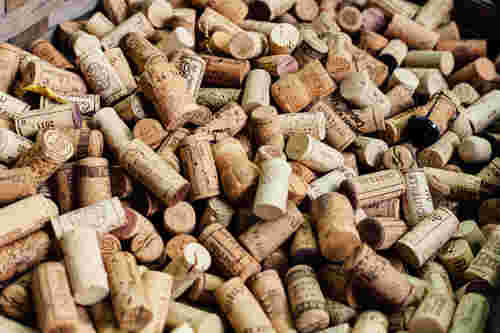 葡萄酒问答：红酒软木塞的作用有哪些？