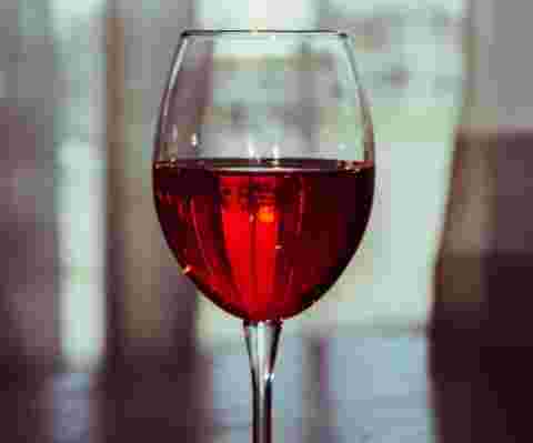 葡萄酒问答：什么是半干型红葡萄酒？