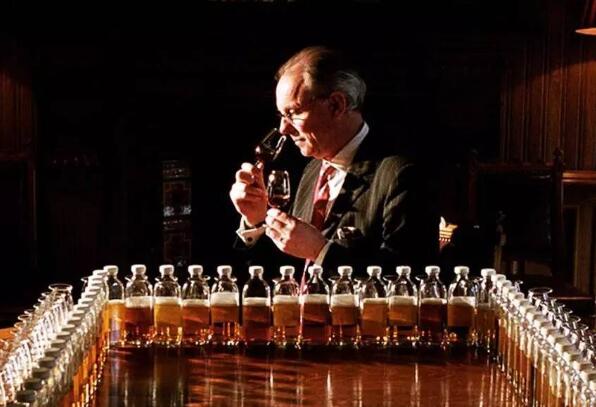 酒知识：各国调和威士忌的标准不同，但都是为了稳定和丰富威士忌的口感