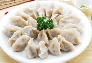 酒知识：冬至吃饺子适合喝什么酒？