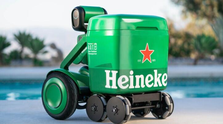 向喜力自动驾驶送啤酒机器人致敬