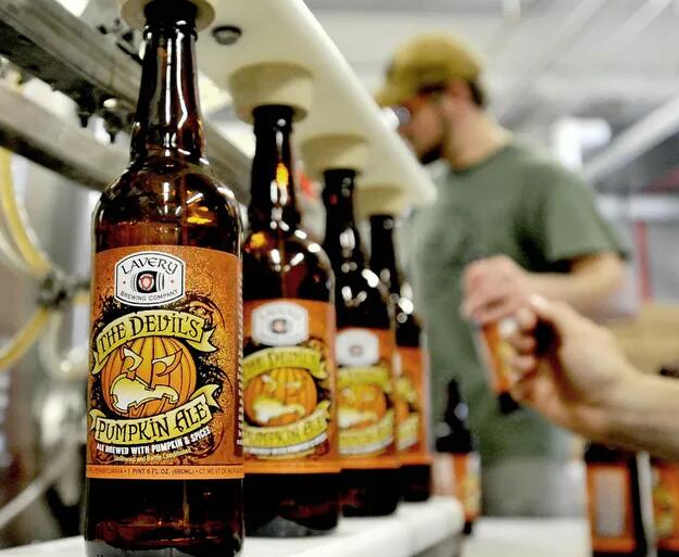 秋季啤酒季开始上架 伊利啤酒厂的顶级选择有哪些