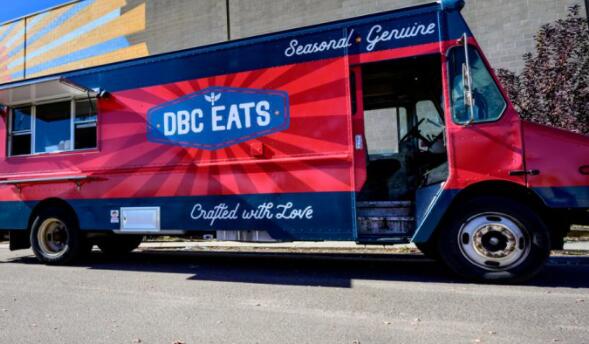 丹佛啤酒公司通过DBC Eats食品卡车推动烹饪计划