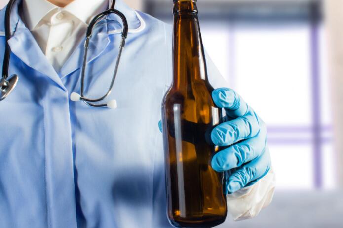 一杯啤酒能让重症监护病人早点回家吗