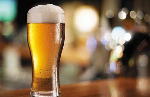 英国圣诞节期间倒掉的啤酒减少了3900万品脱