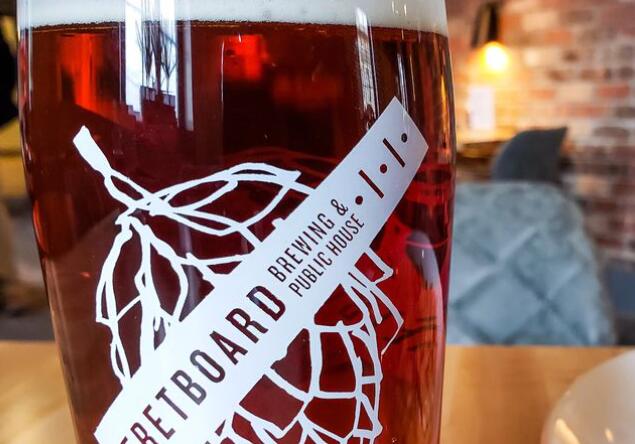 Fretboard是赢得顶级精酿啤酒奖的四家地区啤酒厂之一